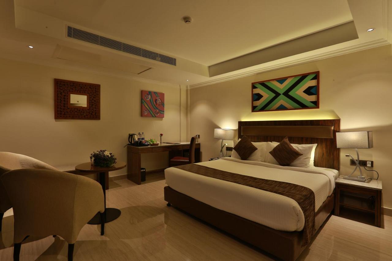 Hotel Luminara Kochi Dış mekan fotoğraf