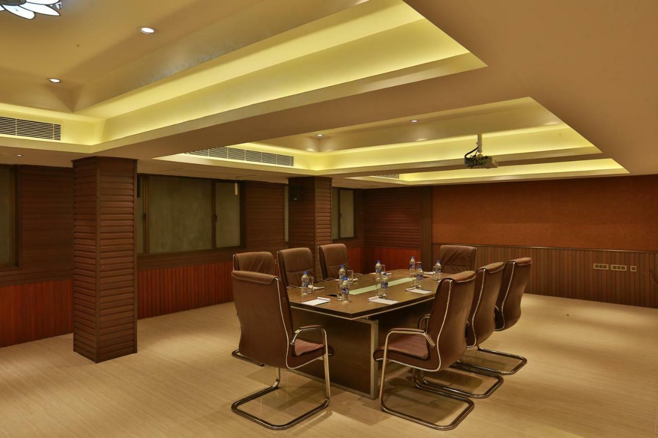 Hotel Luminara Kochi Dış mekan fotoğraf