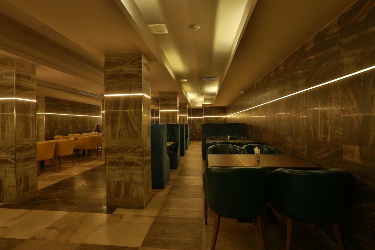 Hotel Luminara Kochi Dış mekan fotoğraf