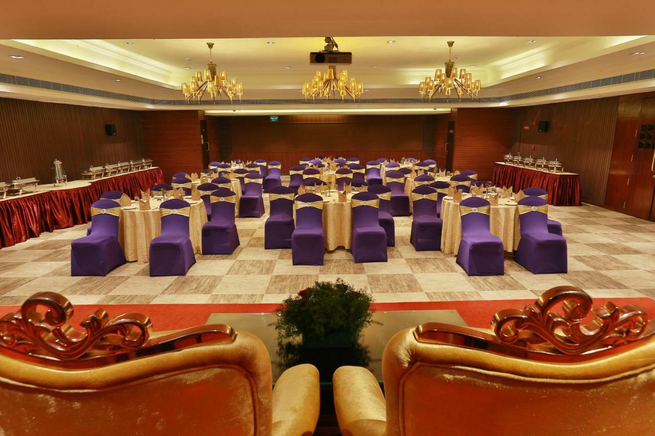 Hotel Luminara Kochi Dış mekan fotoğraf